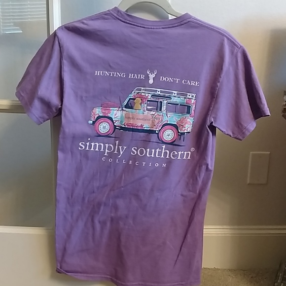 Simply Southern Tops - Simply Southern EUC ladies small t-shirt